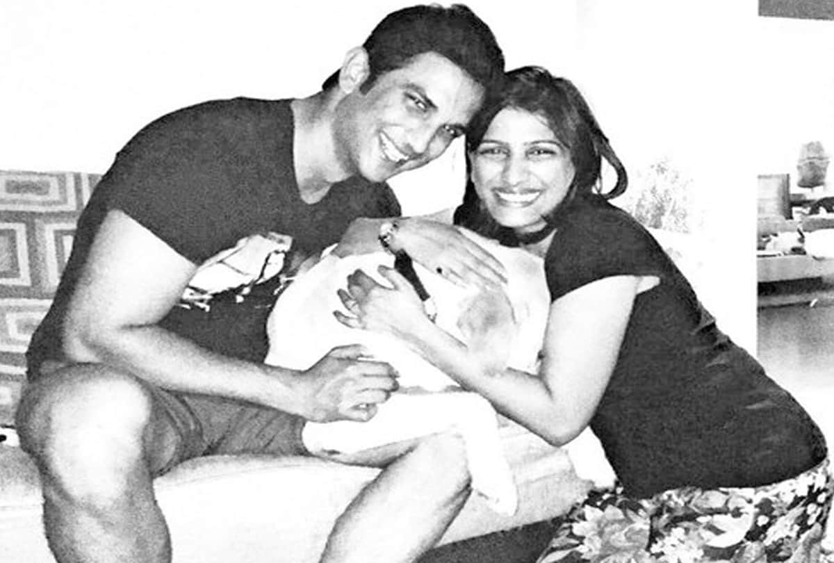 Rhea Chakraborty Lawyer Shares Sushant Singh Rajput and Actress Whatsapp Chat Screenshot