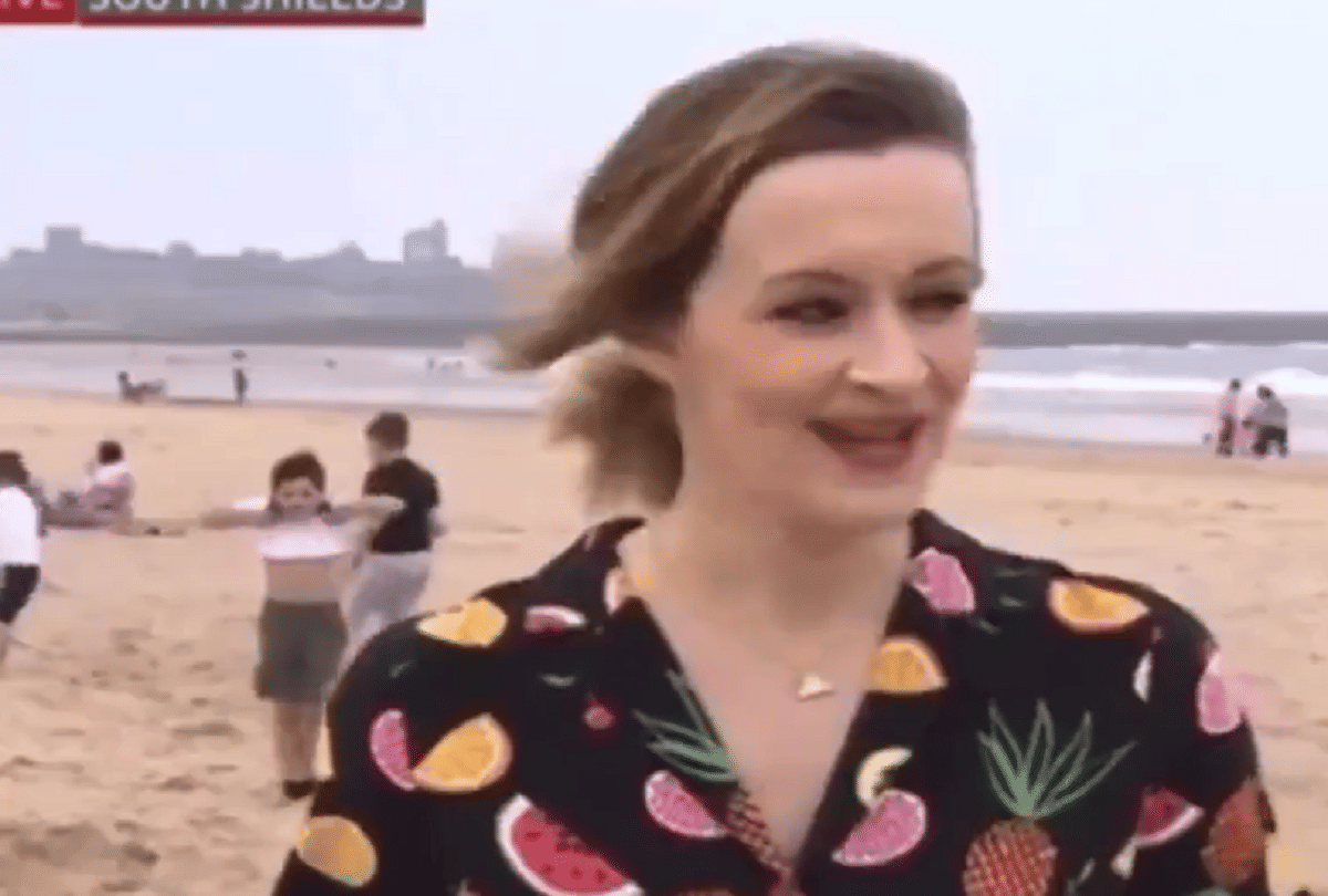 BBC reporter live reporting steal littile boys show his dance video goes viral