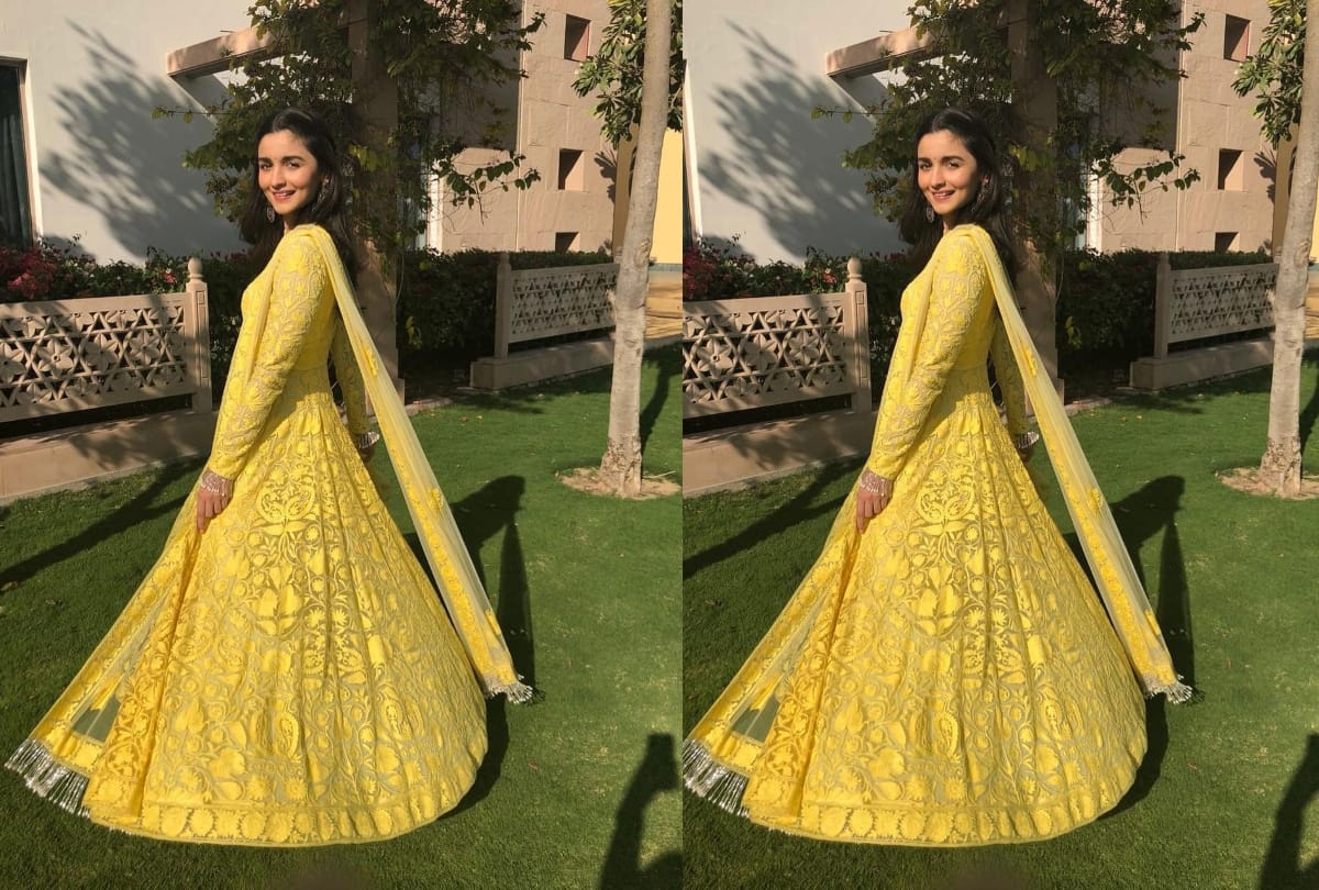 every girl must know these five designs of kurta to get stylish look like bollywood diva