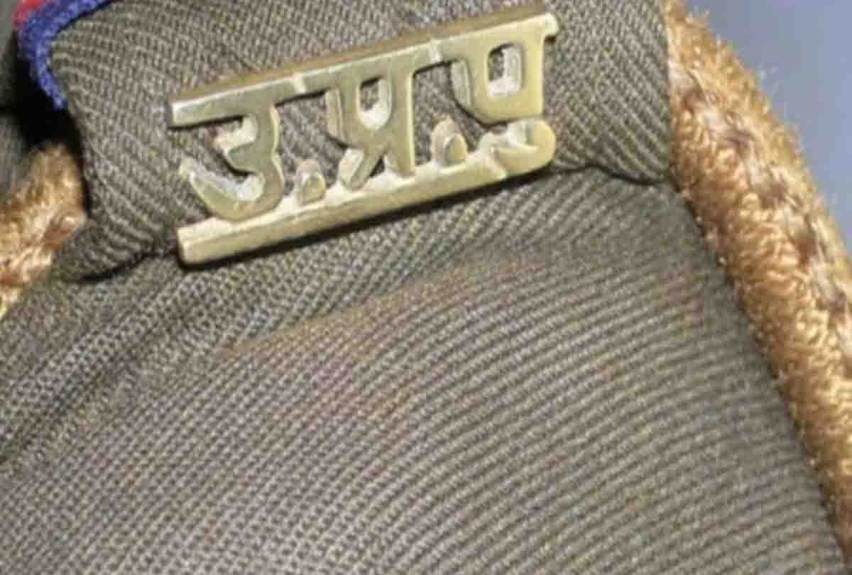 SDM sealed three establishments for not following the guidelines of Covid-19 in azamgarh