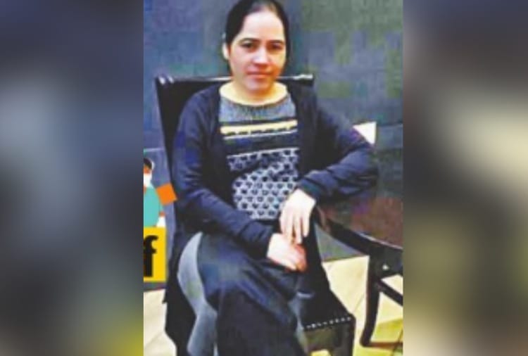 Corinder contribute treatment patients Parminder Kaur duty officer PGI Kovid ward