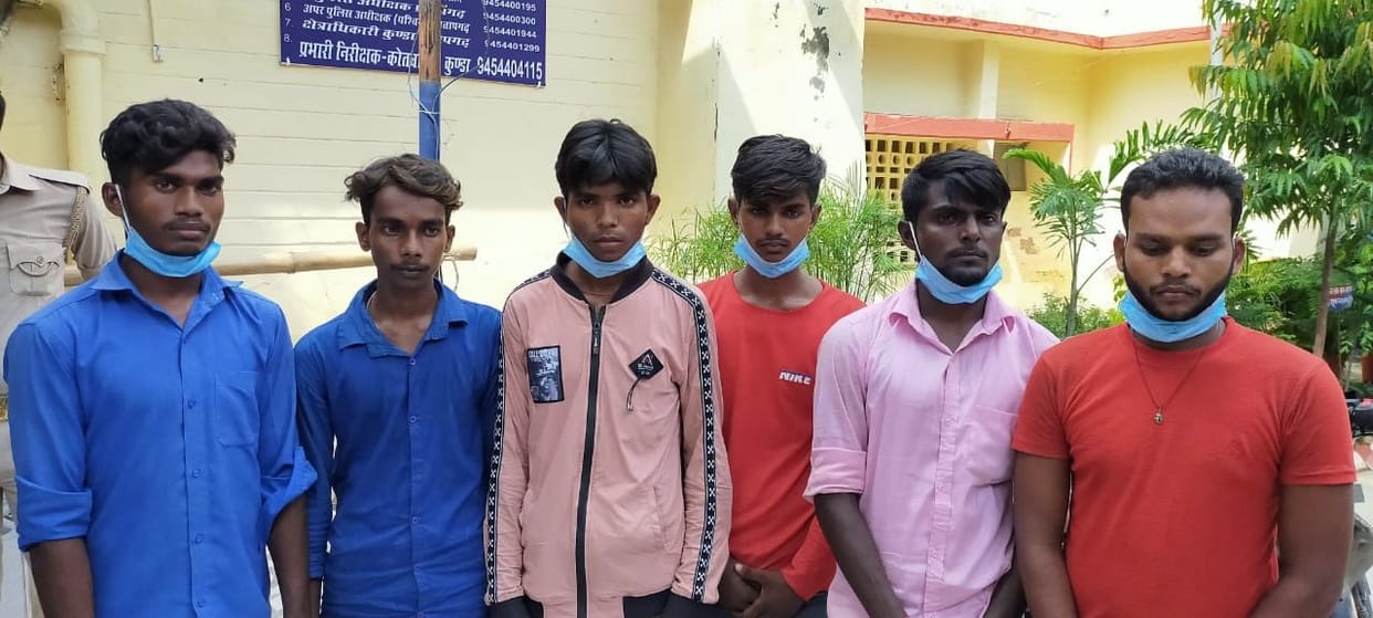 Police arrested six criminal of loo gang