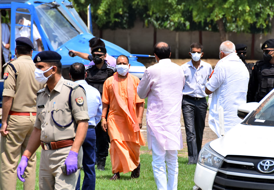 Common control centers will be opened in every district: Yogi Adityanath