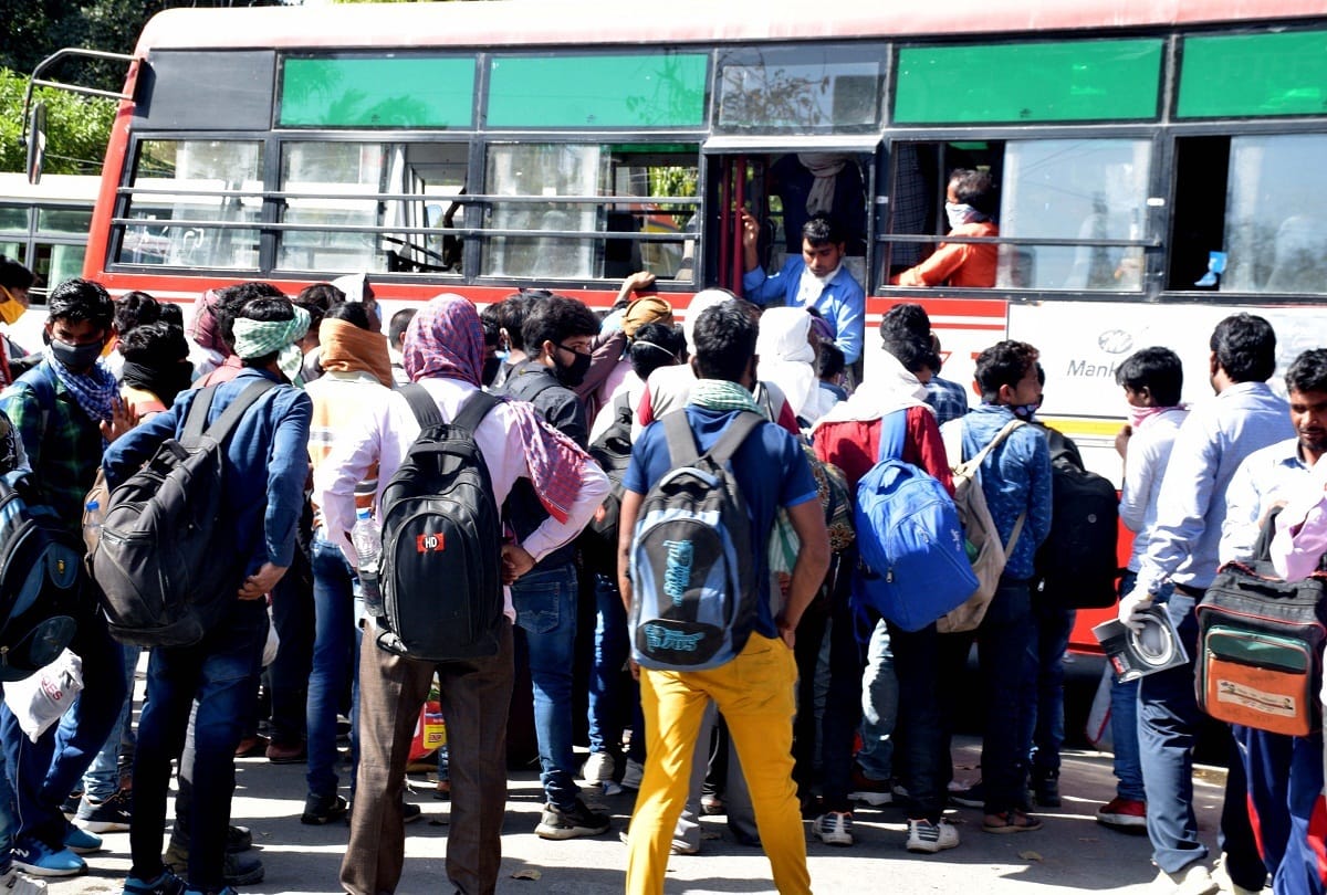 Private buses seen violating Covid 19 precautions as govt takes off the maximum passengers rule