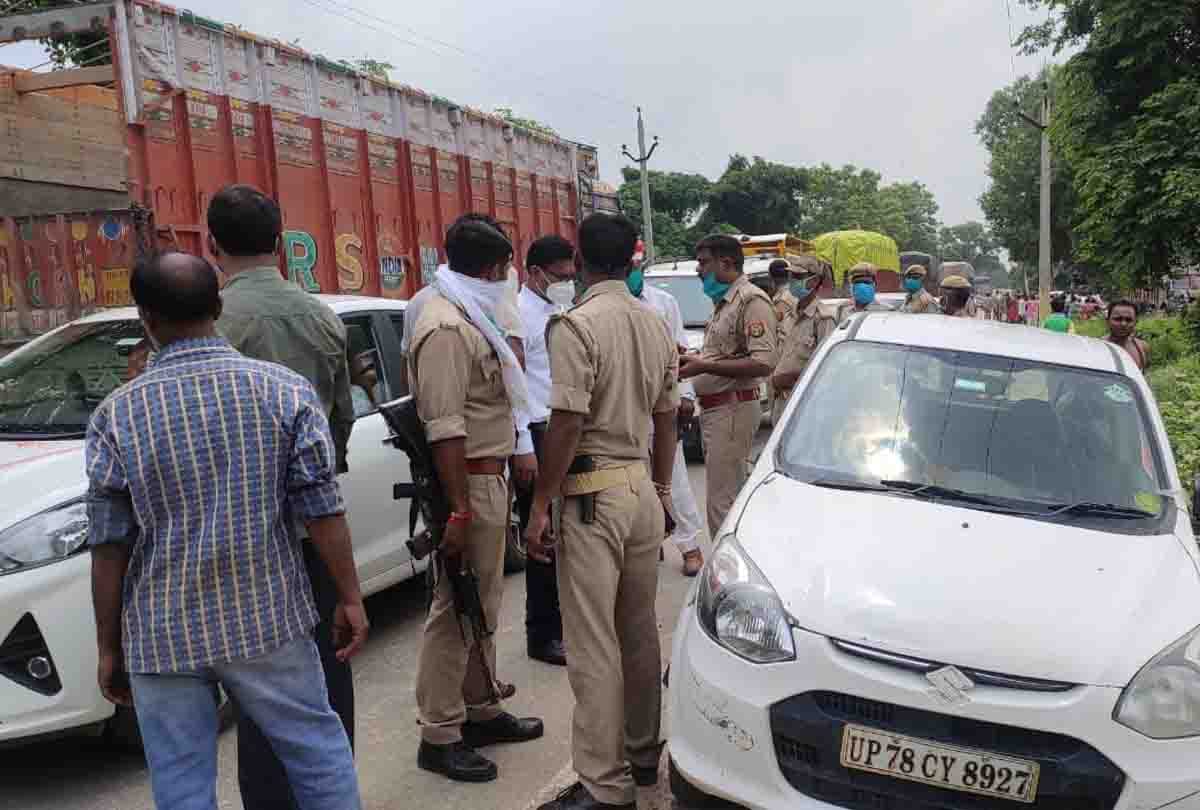 High speed car collided with bike, mother son died on the spot