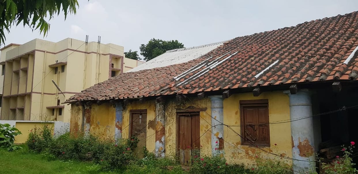 additional director education office in condum condition