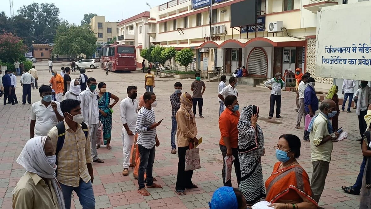 BHU Sir sundar lal hospital OPD open crowds of patients after five month closed due to lockdown corona in varanasi