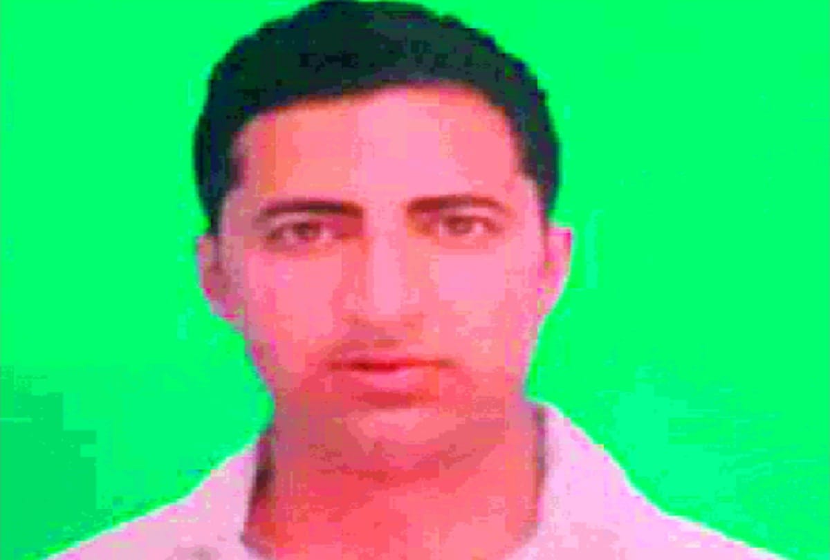 Jammu and Kashmir Budgam BJP leader Abdul Hamid Najar died who was shot at by terrorists