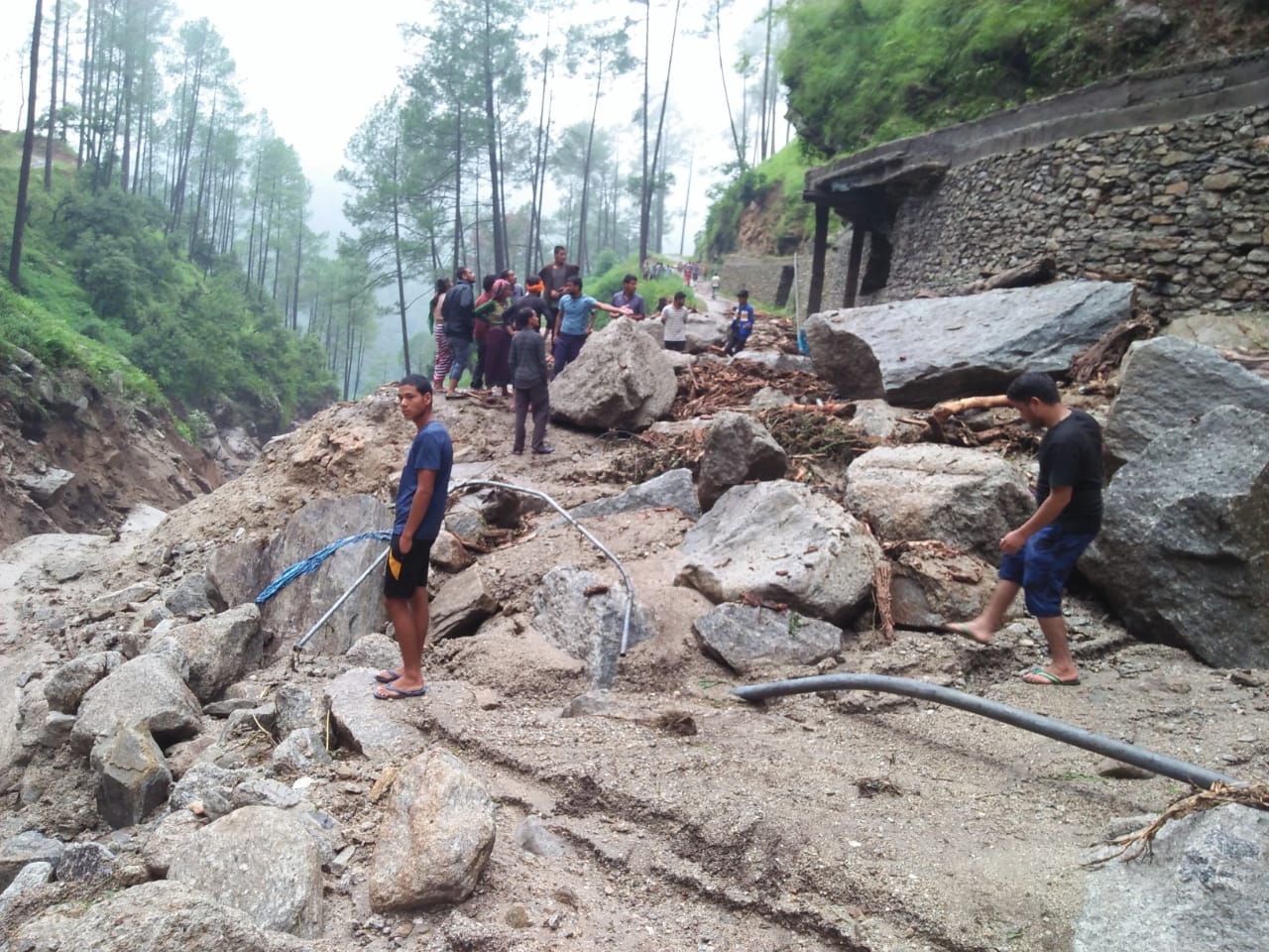 Weather Forecast Today Update in Uttarakhand News: cloudburst in rudraprayag and heavy rain in tehri