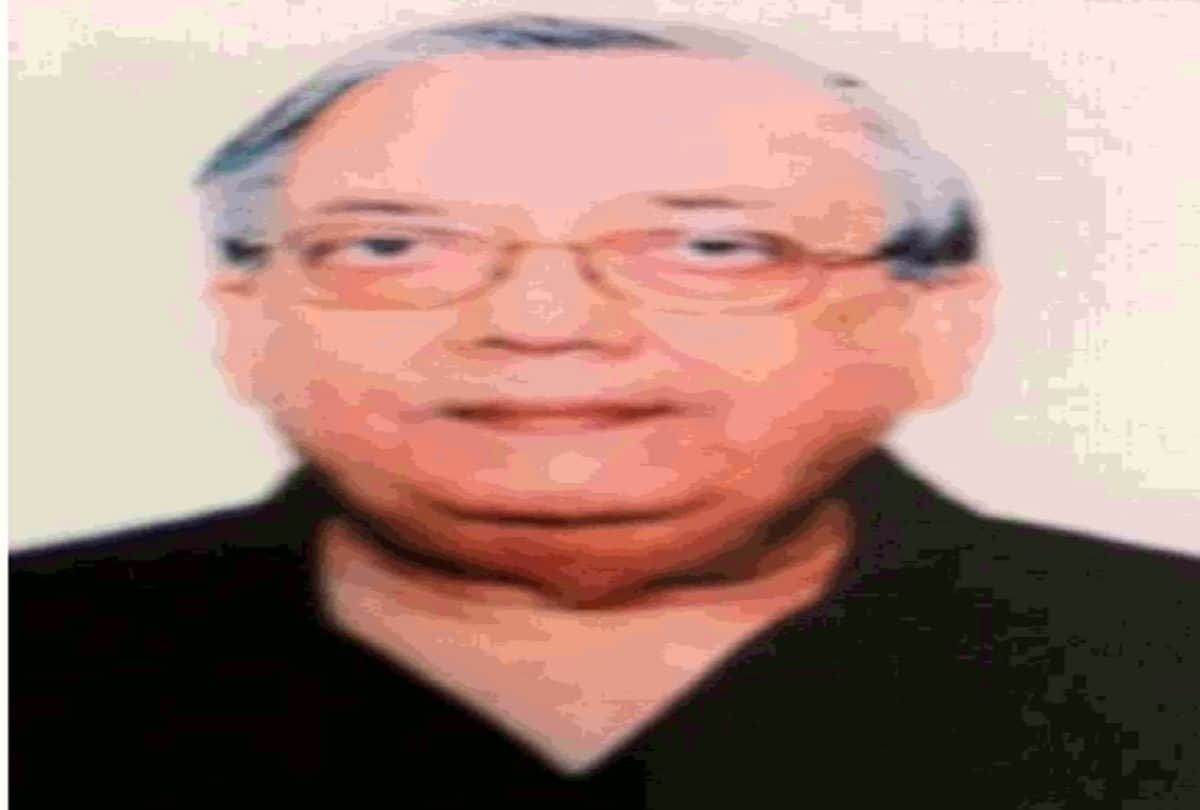 Hapurs DM Aditi Singh father died in delhi