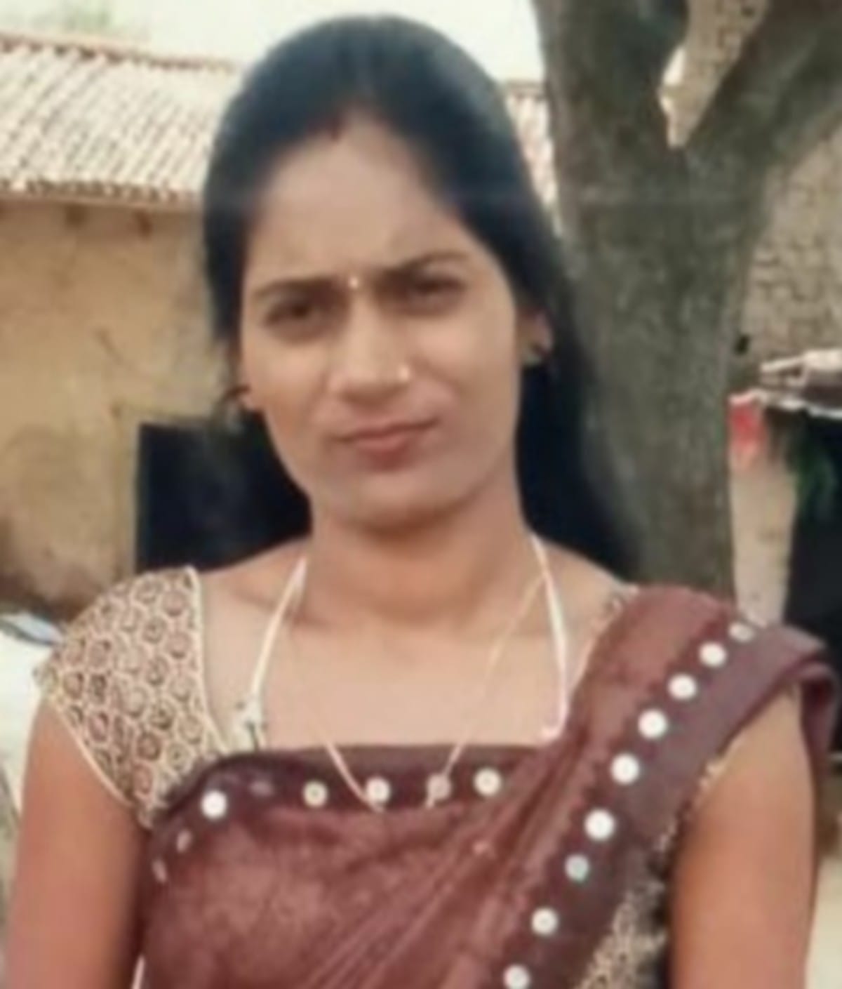 Husband hanged after killing wife in badagaon varanasi