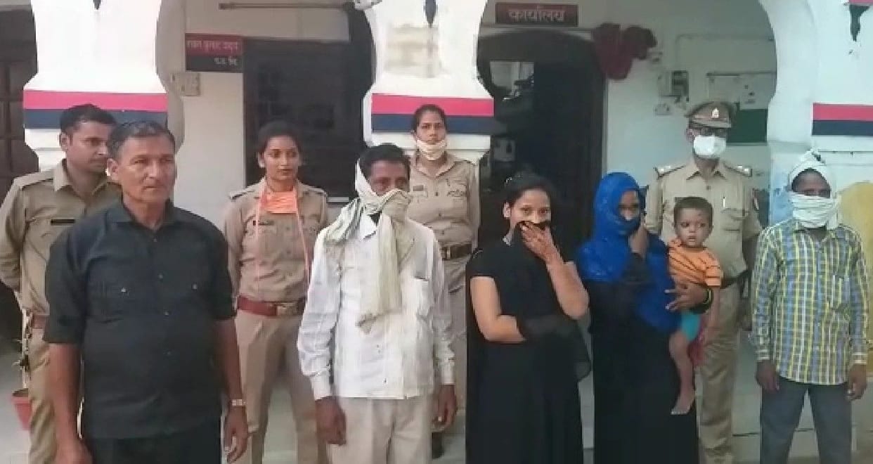 missing girl meet with family after 10 year