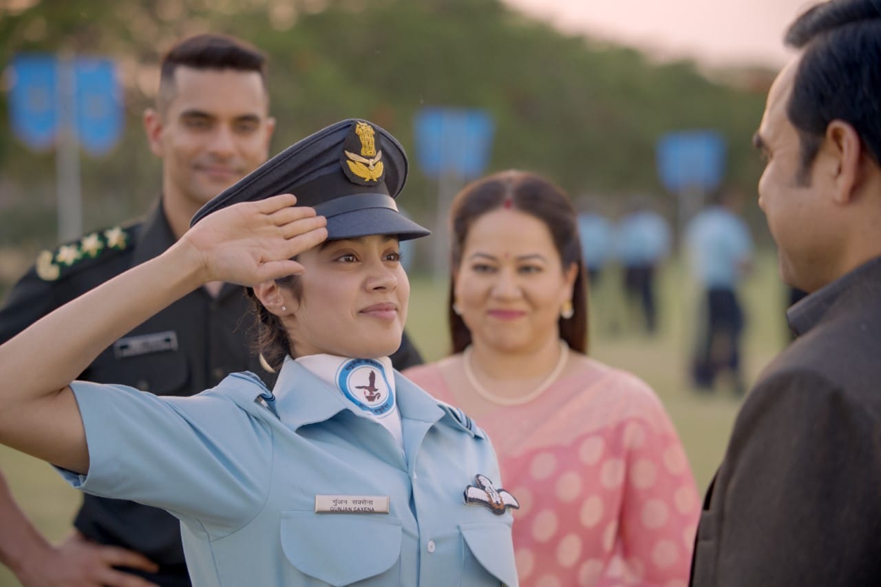 Akshay Kumar became number one in OTT release see other Hindi films have earned