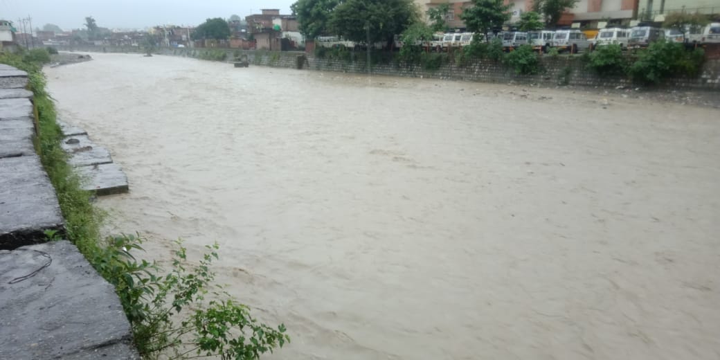 Weather Forecast Today Update in Uttarakhand News: flood in dehradun seen in photos