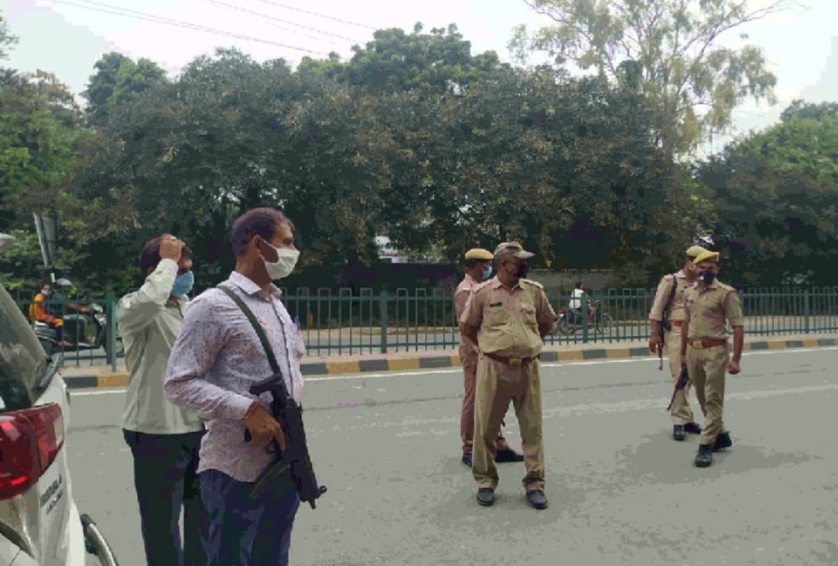 Rakesh Pandey encounter Mukhtar Ansari most trusted sharp shooter see photos