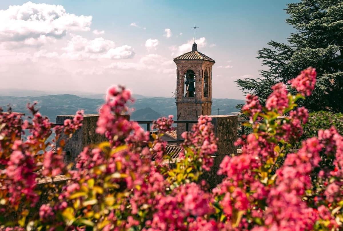 low population cities in world smallest city in the world best smallest places to visit stay