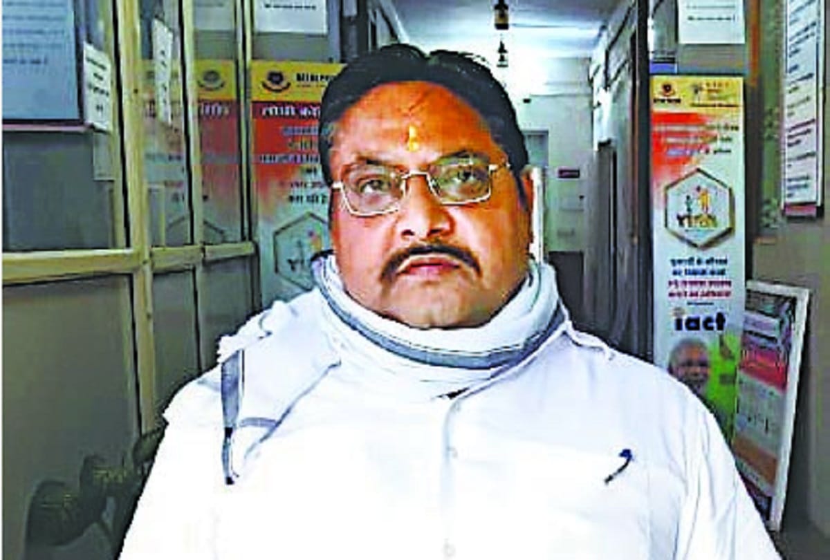 Man who cheated crores of rupees on pretext of high interest rate arrested
