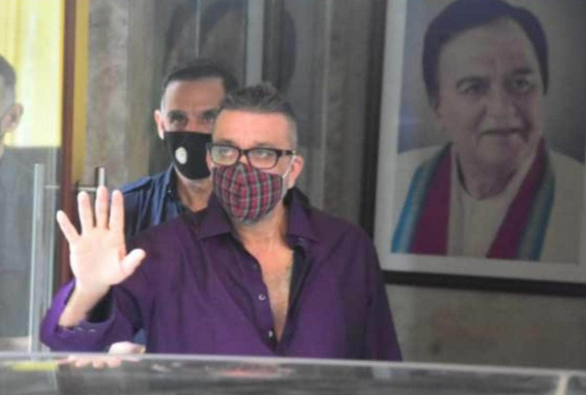 Sanjay Dutt diagnosed with lung cancer take break from films