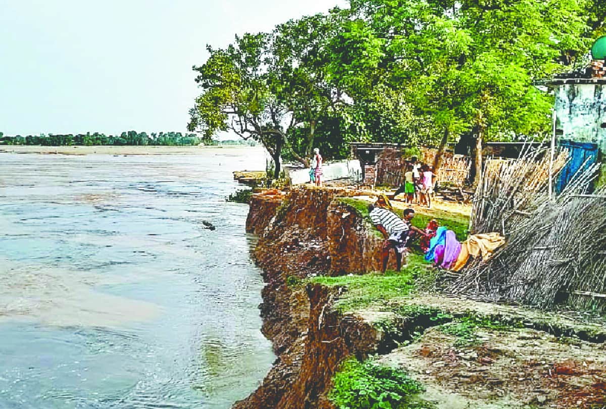 All rivers except Ghaghra are below danger mark in Gorakhpur