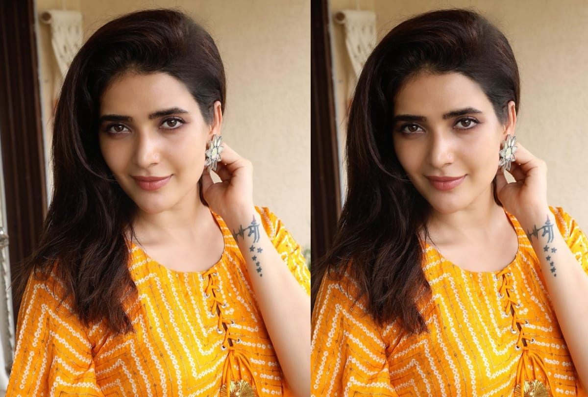 karishma tanna yellow kaftan dress perfect for janmashtami celebration