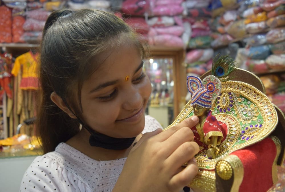 Krishna Janmashtami 2020: Shubh Muhurat and timing For Krishna Puja and Solution For Good Luck
