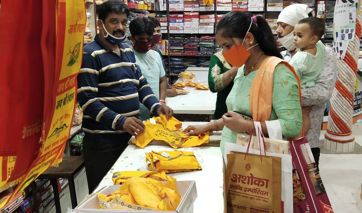 On Janmashatmi full decrated in market.