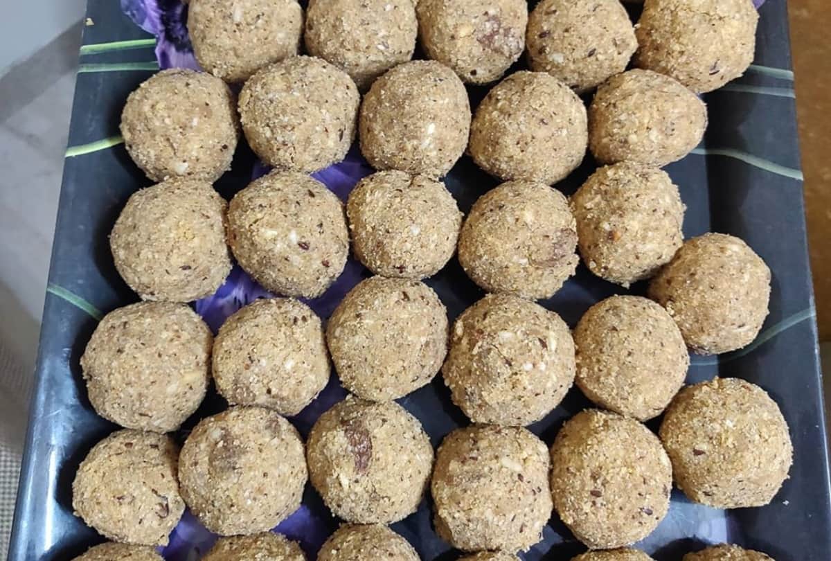 janmashtami 2020 food recipes panjiri ladoo recipe in hindi how to make panjiri ladoo at home