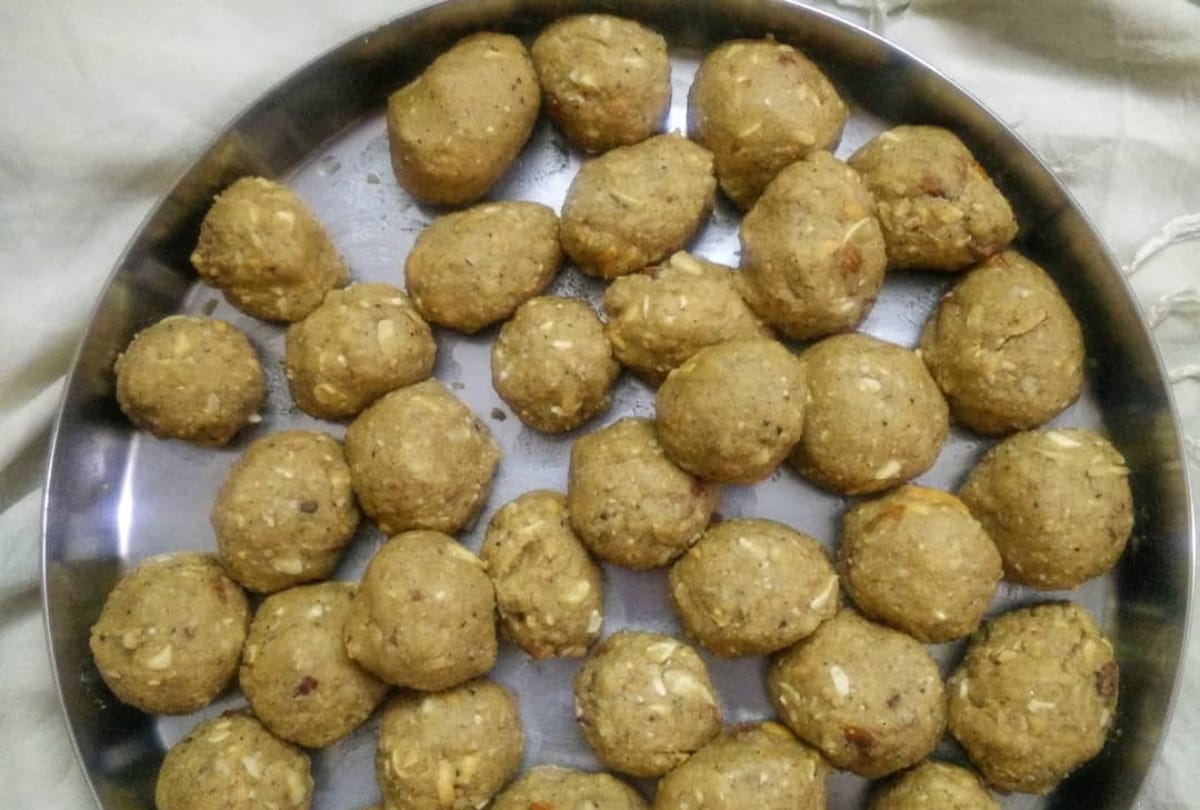 janmashtami 2020 food recipes panjiri ladoo recipe in hindi how to make panjiri ladoo at home