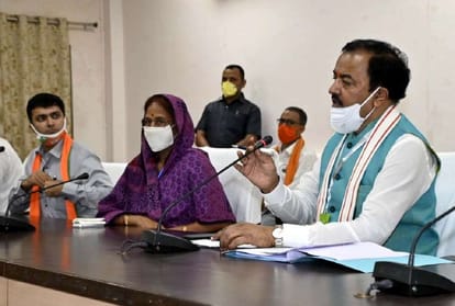 Many political equations close to the agreement between Keshari Devi and Rekhi Singh