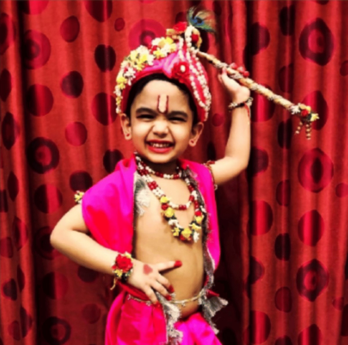 Krishna Janmashtami 2020: cute photo of kanha krishna in varanasi