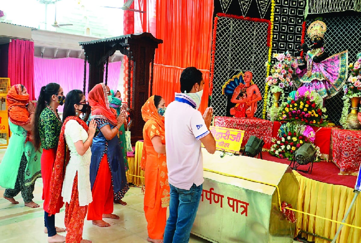 Janmashtami festival in delhi temples today