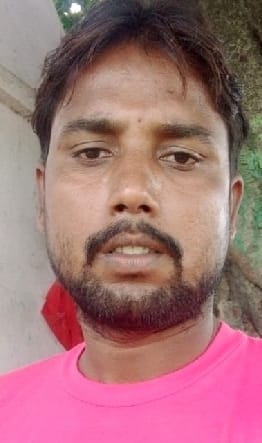 Aliganj police now beaten contractor's son, leaving him with 28 thousand