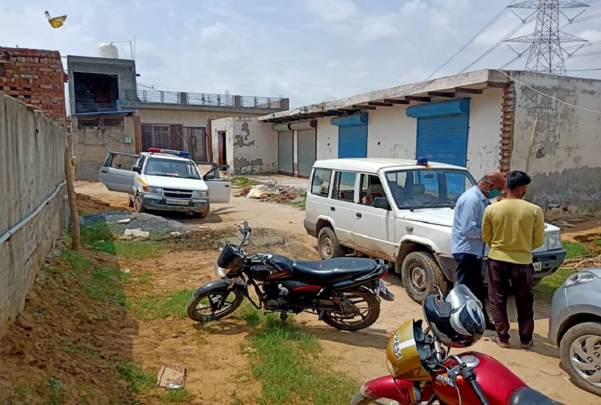 faridabad couple murder wife relative vishnu arrested who hired shooters matter related to blackmailing