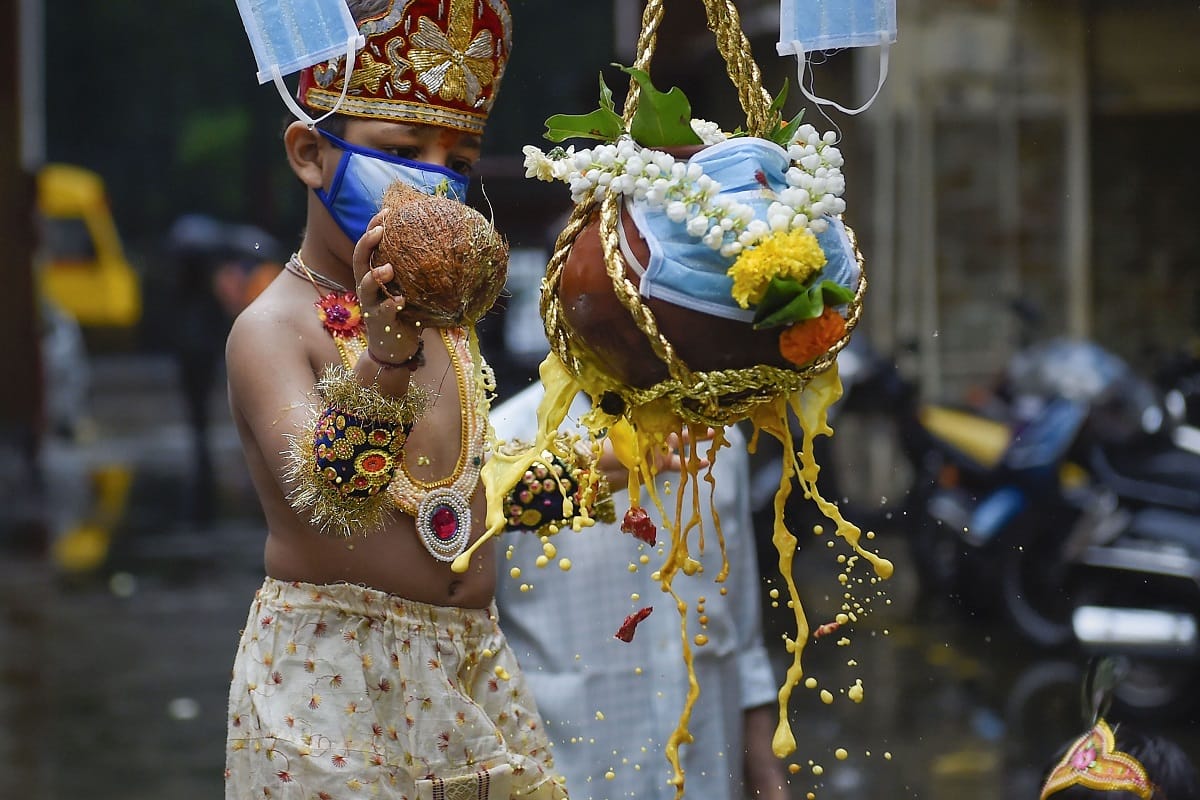 Dahi handi festival in Maharashtra celebrated simply this year due to Coronavirus Pandemic