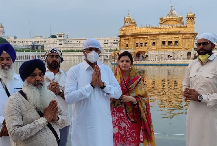Haryana Deputy Chief Minister Dushyant Chautala reached at Sri Harmandir Sahib