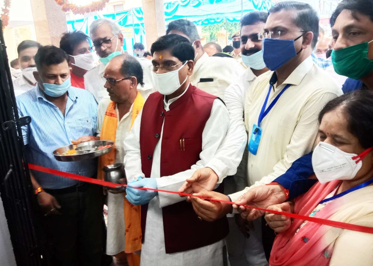 new lady district hospital openinig in mahoba