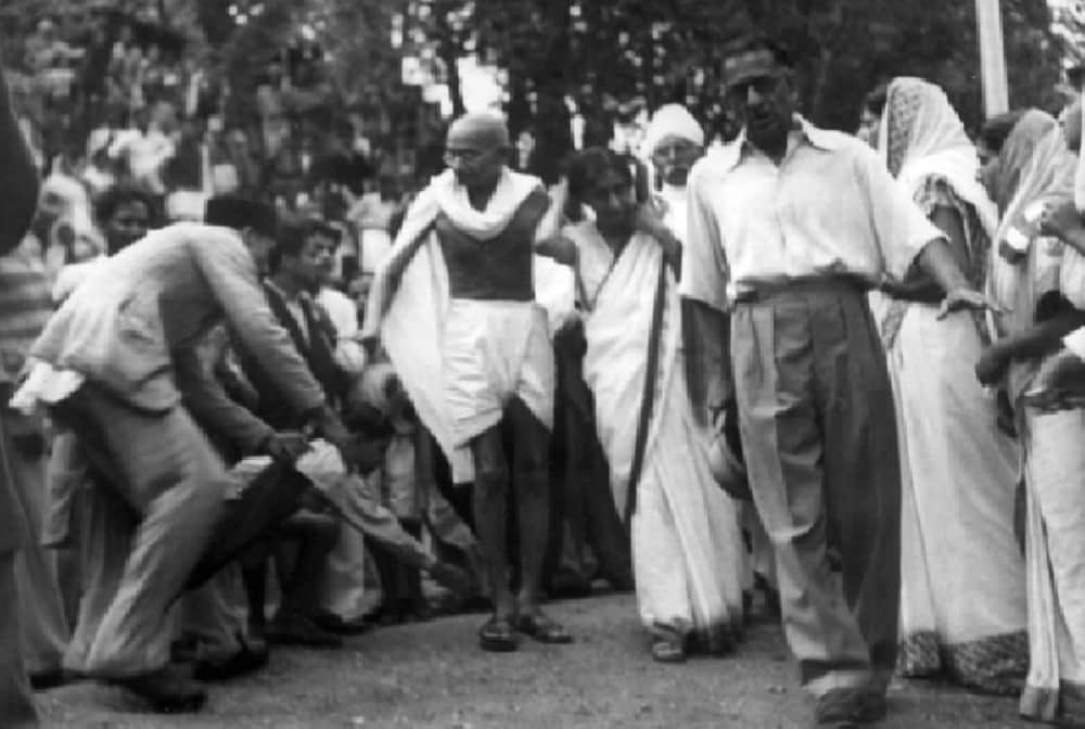 Mahatma Gandhi Death Anniversary 2022 Know Facts How Gandhiji Became Father of Nation Details in Hindi