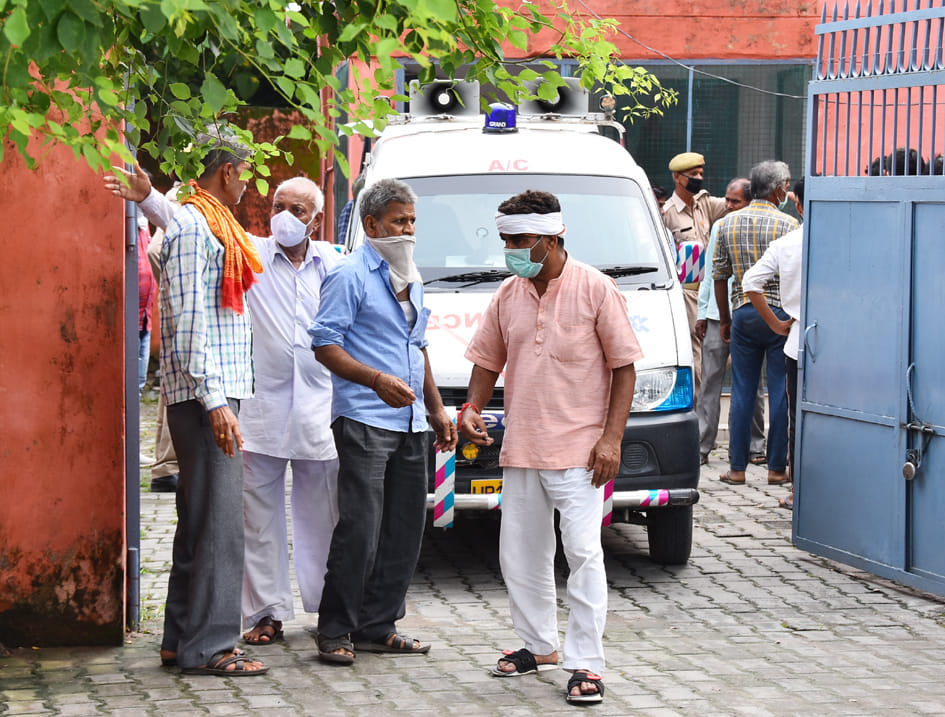 Three sisters consumed poison, one died