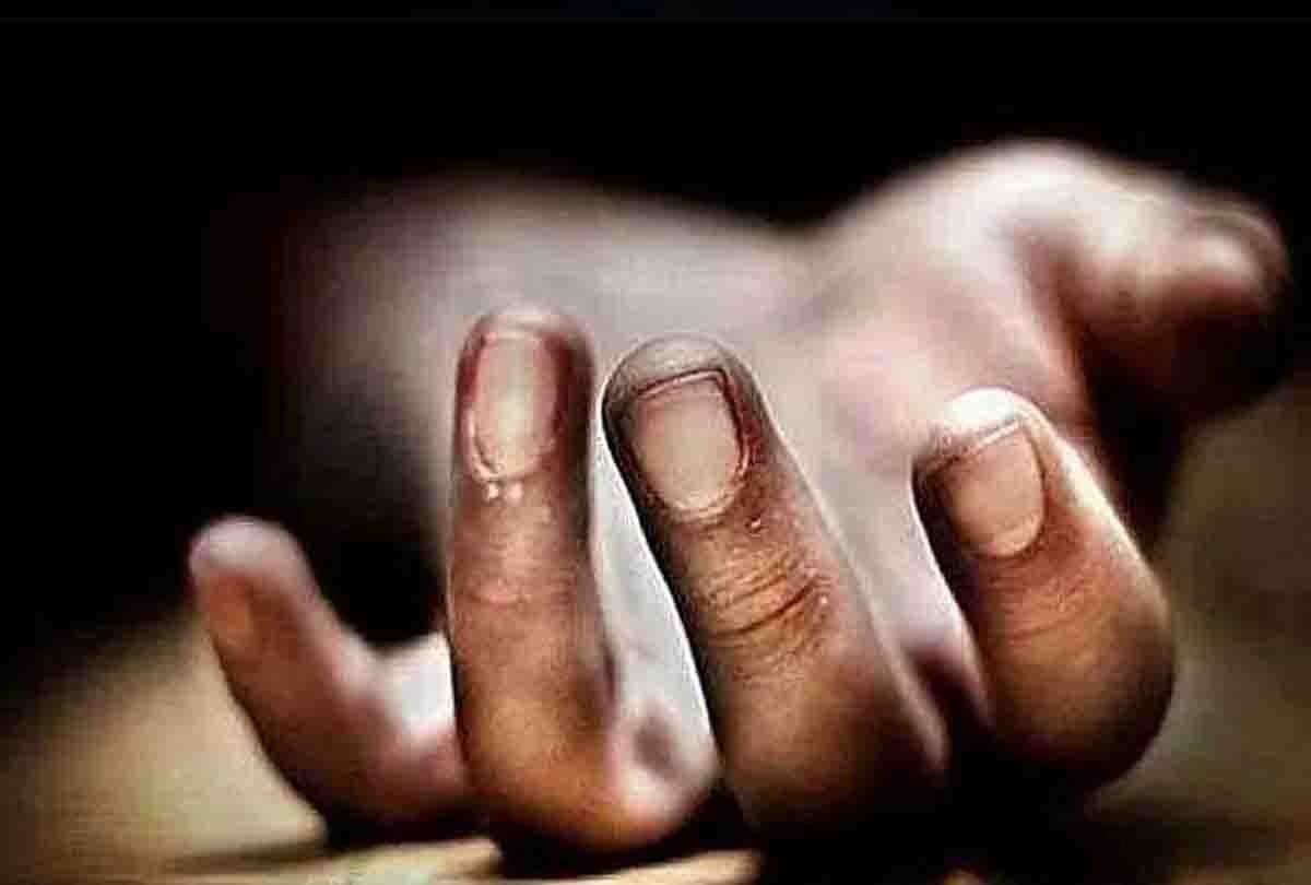 BJP leader died due to current in etawah
