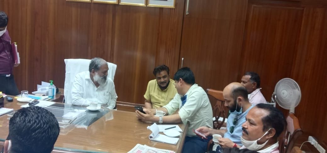 MLA meets issue of nap scam after meeting Vij
