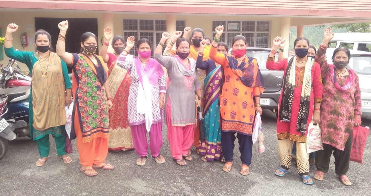 people protested for diverting kunti gadhera