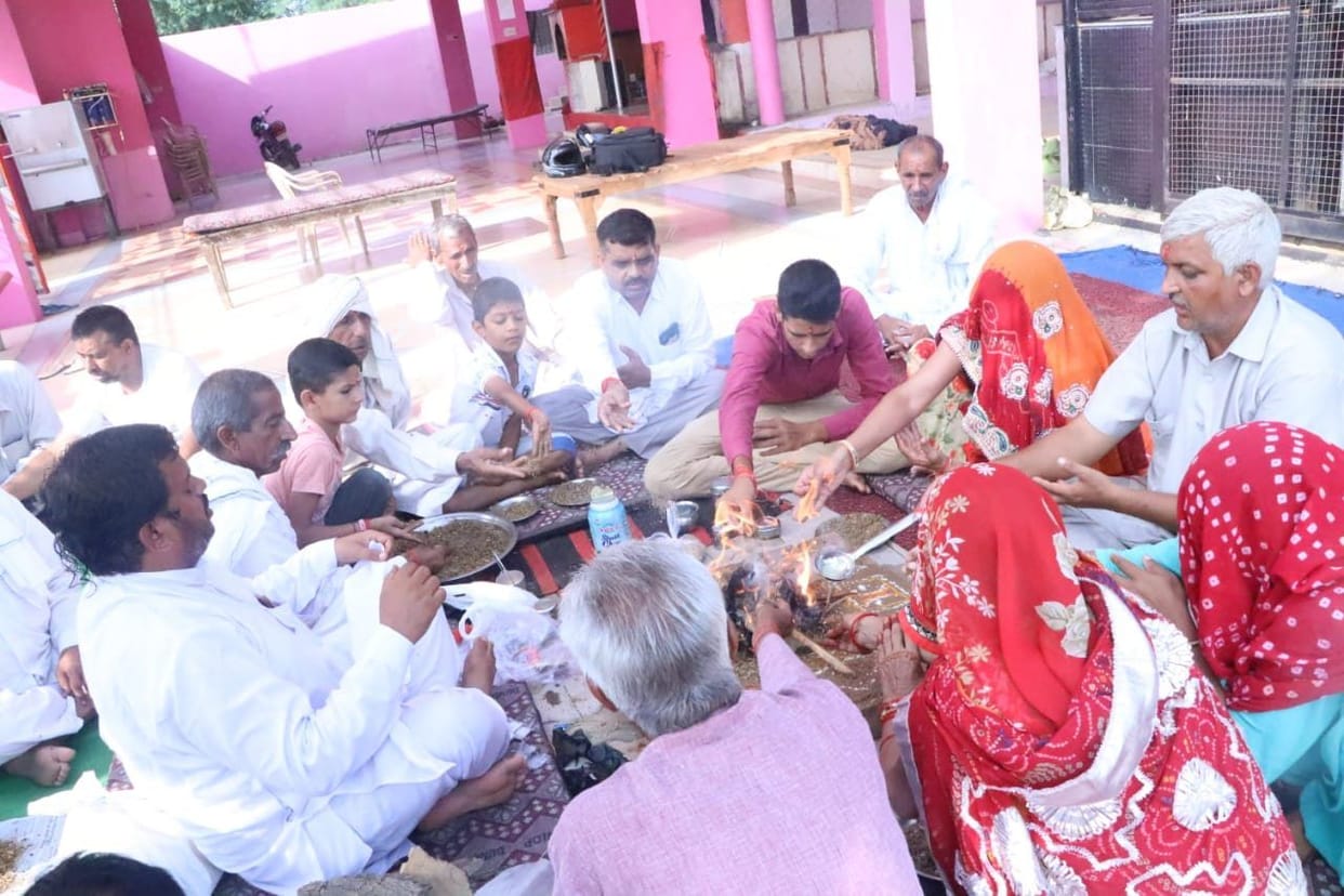 minor construction, waterflow, hawan, villegers, mahendragarh