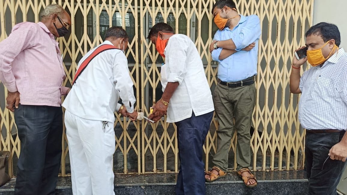 gosvaamee tulaseedaas ke smaarak kee sampatti seel