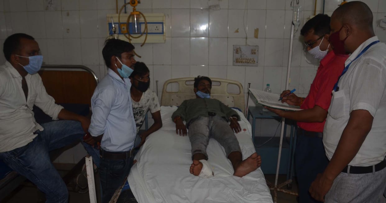 Shot in the leg of a young man under suspicious circumstances