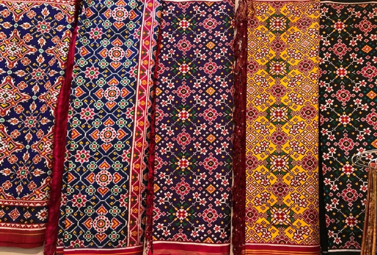 ritu oberoi sell handloom saree with help of artisans in metro cities