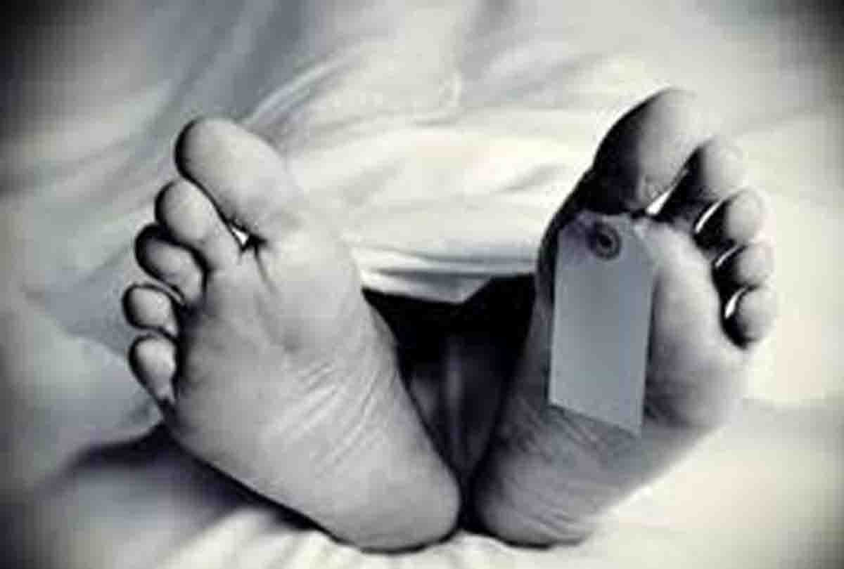 Brother and sister died due to current in banda