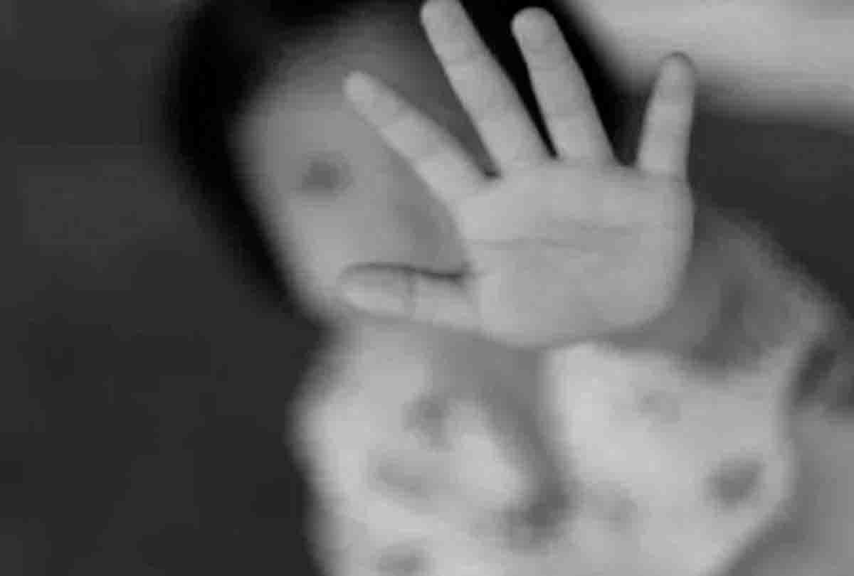 Retired inspector misdeed with seven-year-old girl