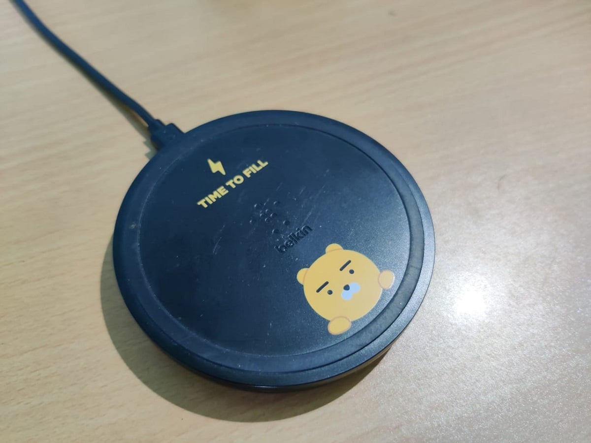 Belkin Kakao BOOSTUP 10W Wireless Charging Pad
