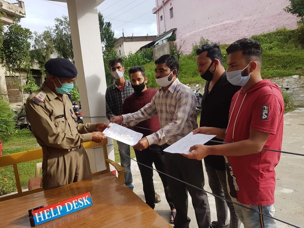Demand to register FIR against BJP spokesperson