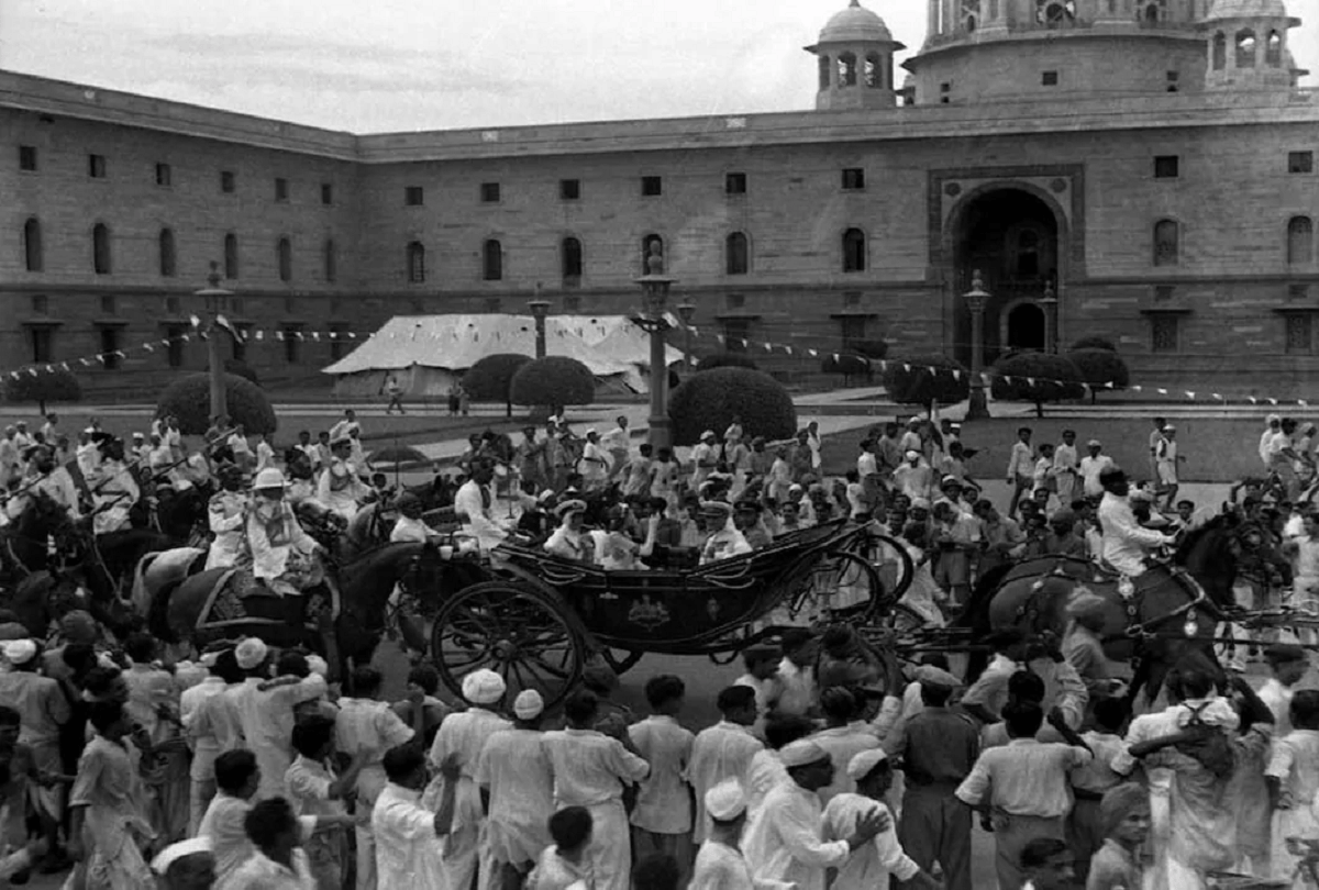 Britains Hindus are smart rich and very well behaved report